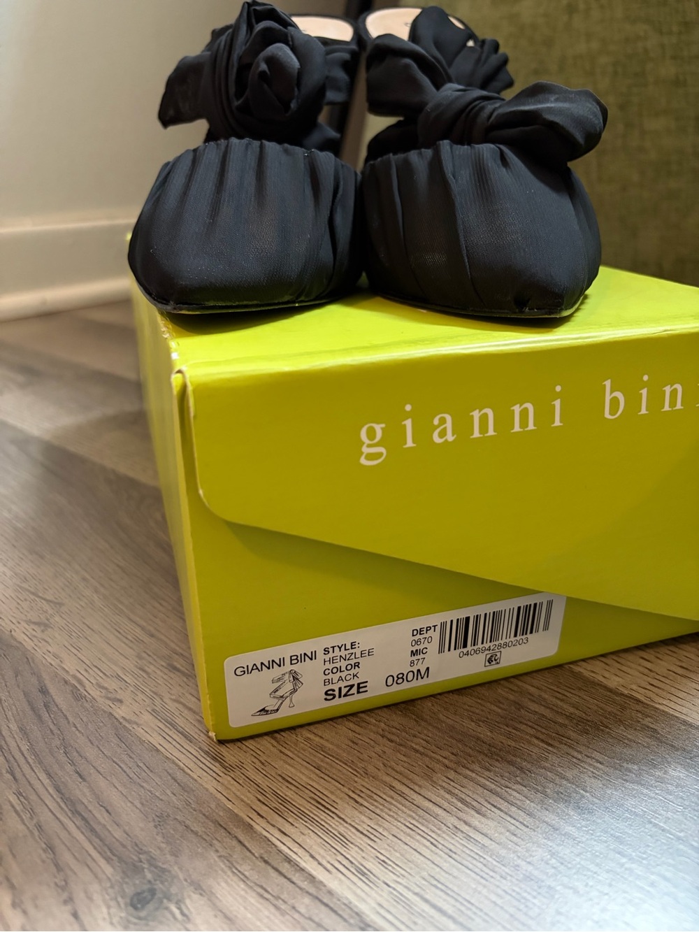 Black Gianni Bini Heels - Picture 8 of 8